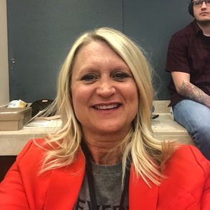 Meet your Posher, Barb